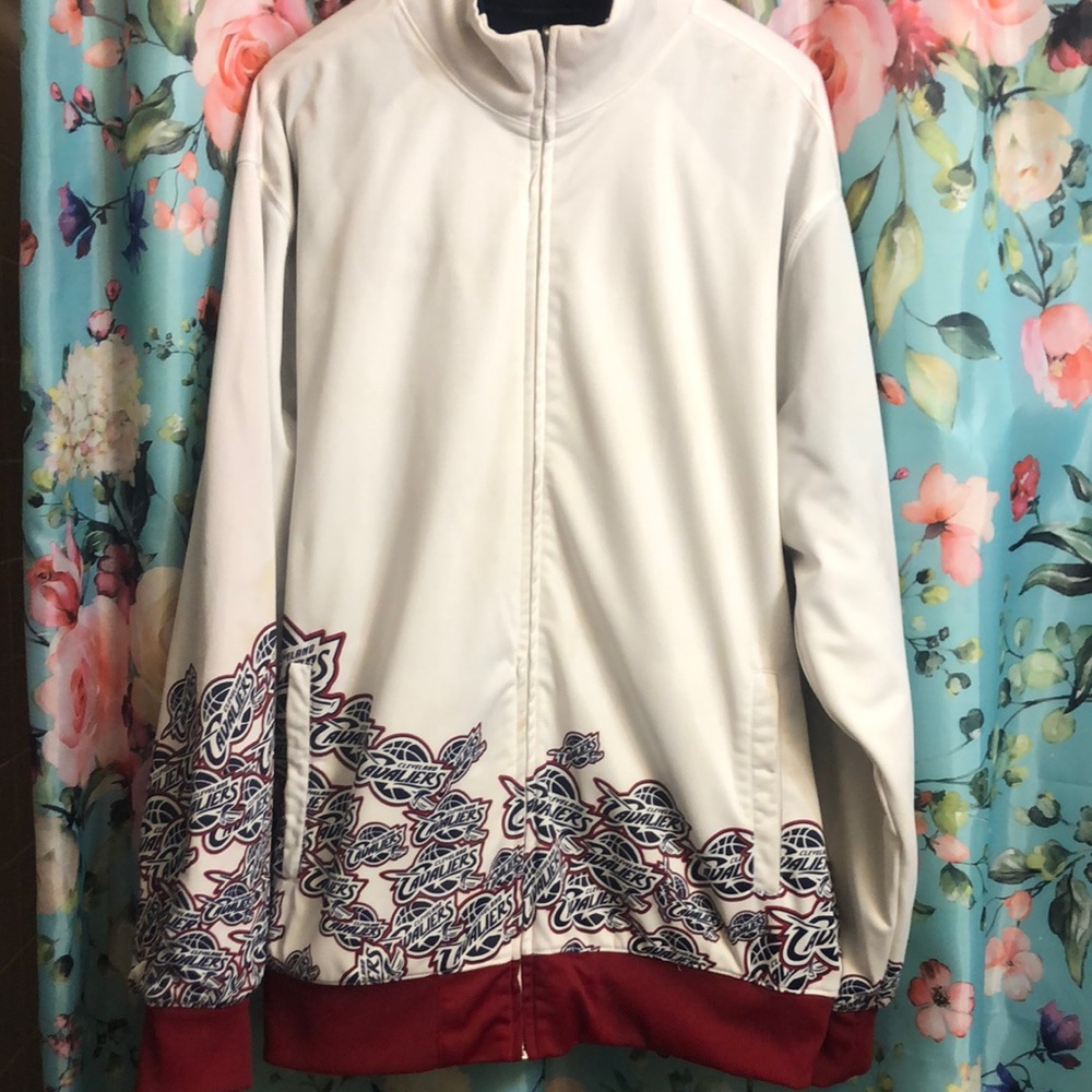 Mens reversible CAVALIERS jacket💕